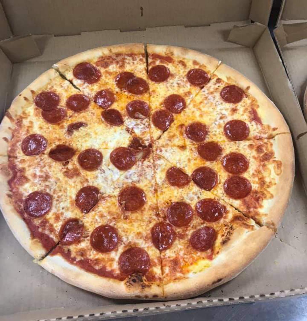 picture of pepperoni pizza